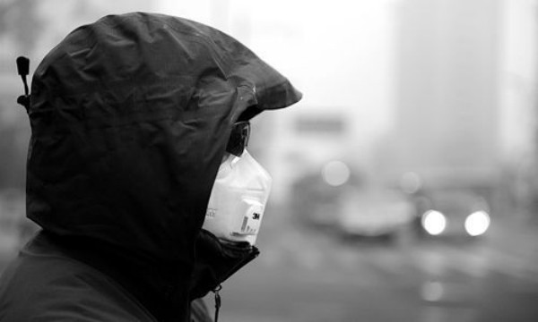 我國全面實(shí)施煤炭消費(fèi)控制，大力發(fā)展可再生資源11